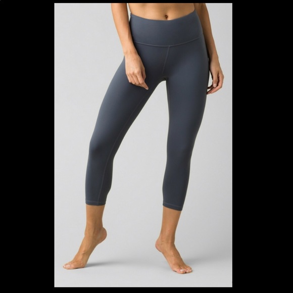 Prana Pants - prAna Transform Capri in chalkboard XS like new